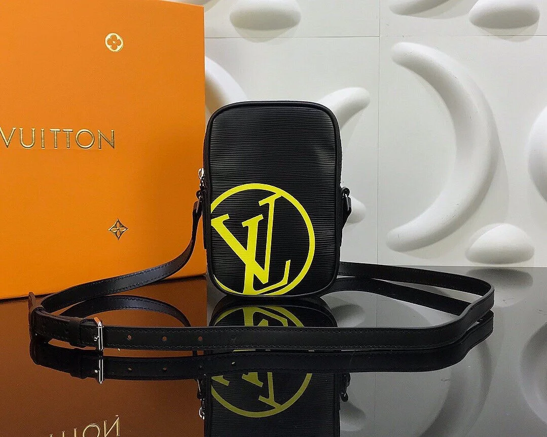 LV BAG