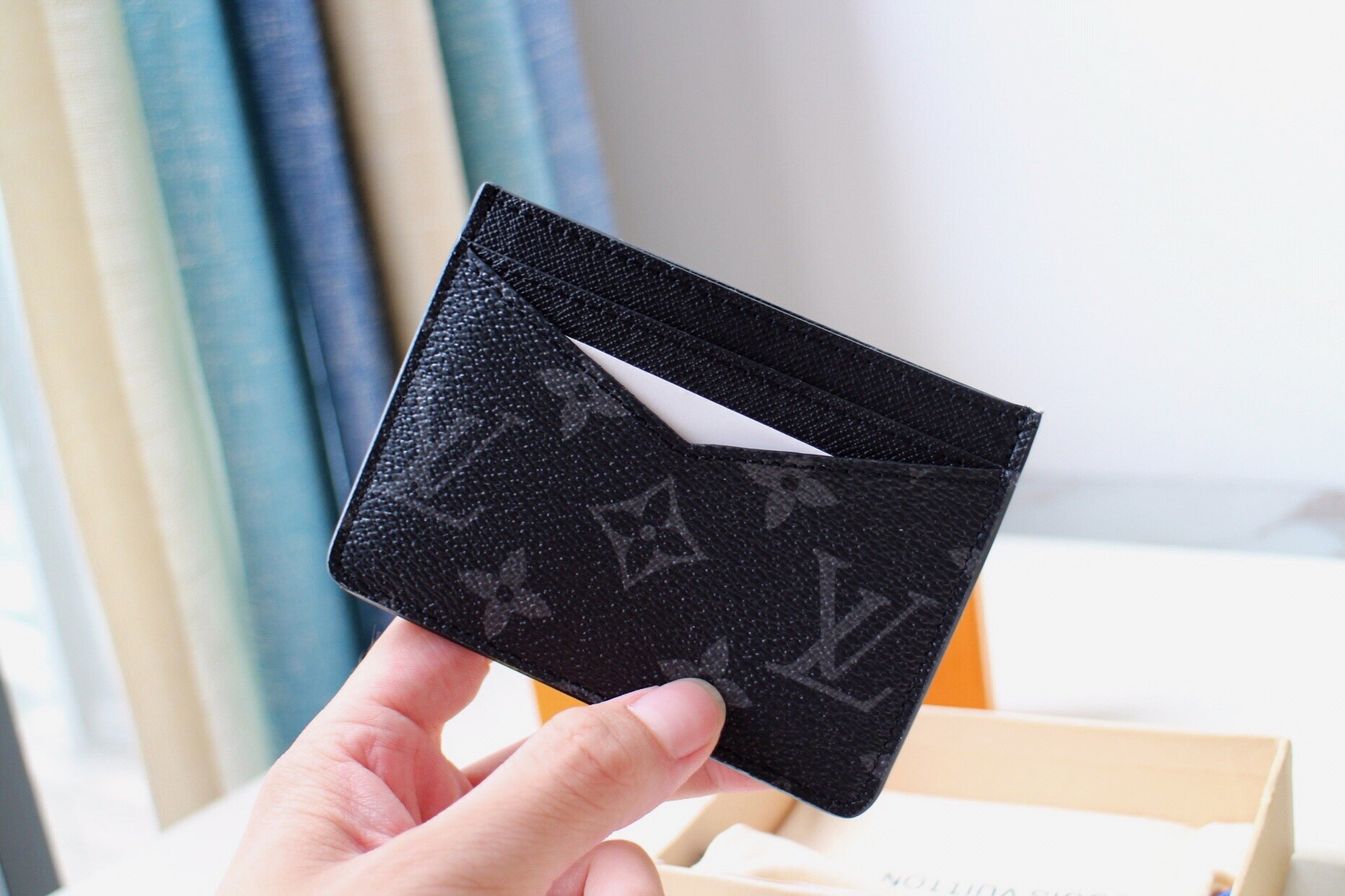 LV WALLET