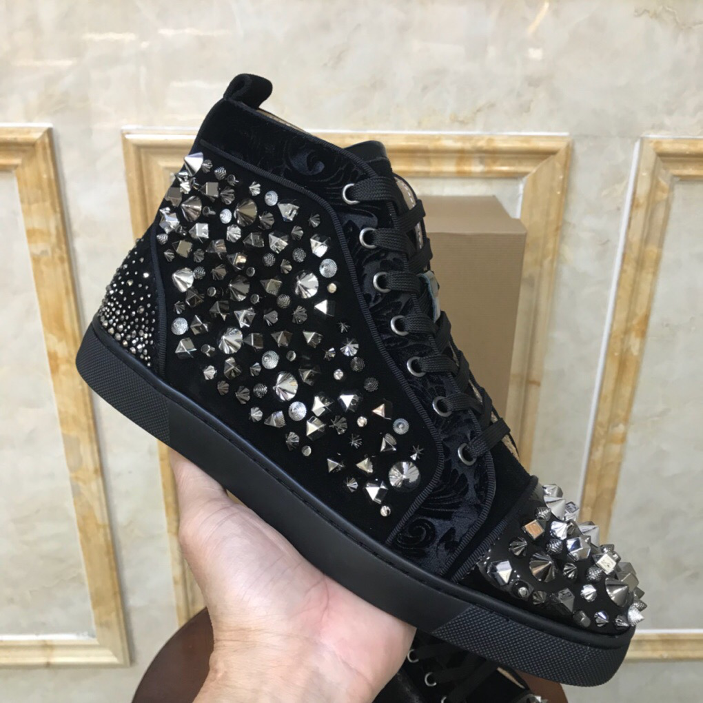 CL SPIKE STONE