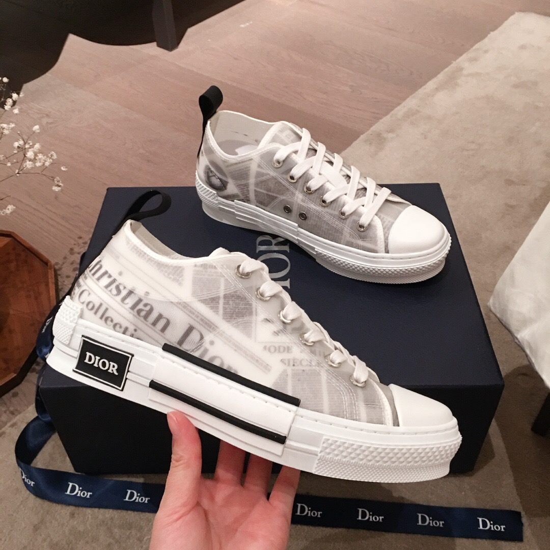 D SNEAKER