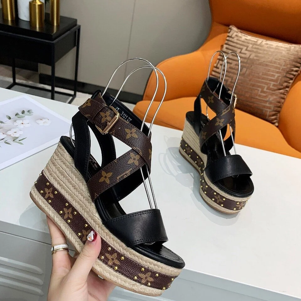 LV WEDGE SANDALS