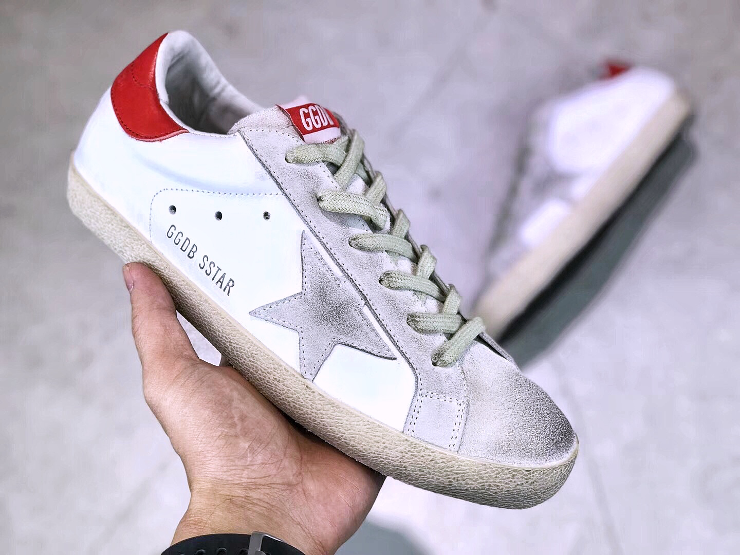 GOLDEN G SNEAKERS