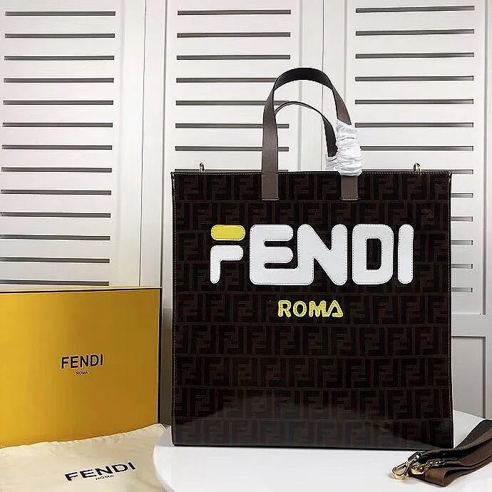 FEND* TOTE