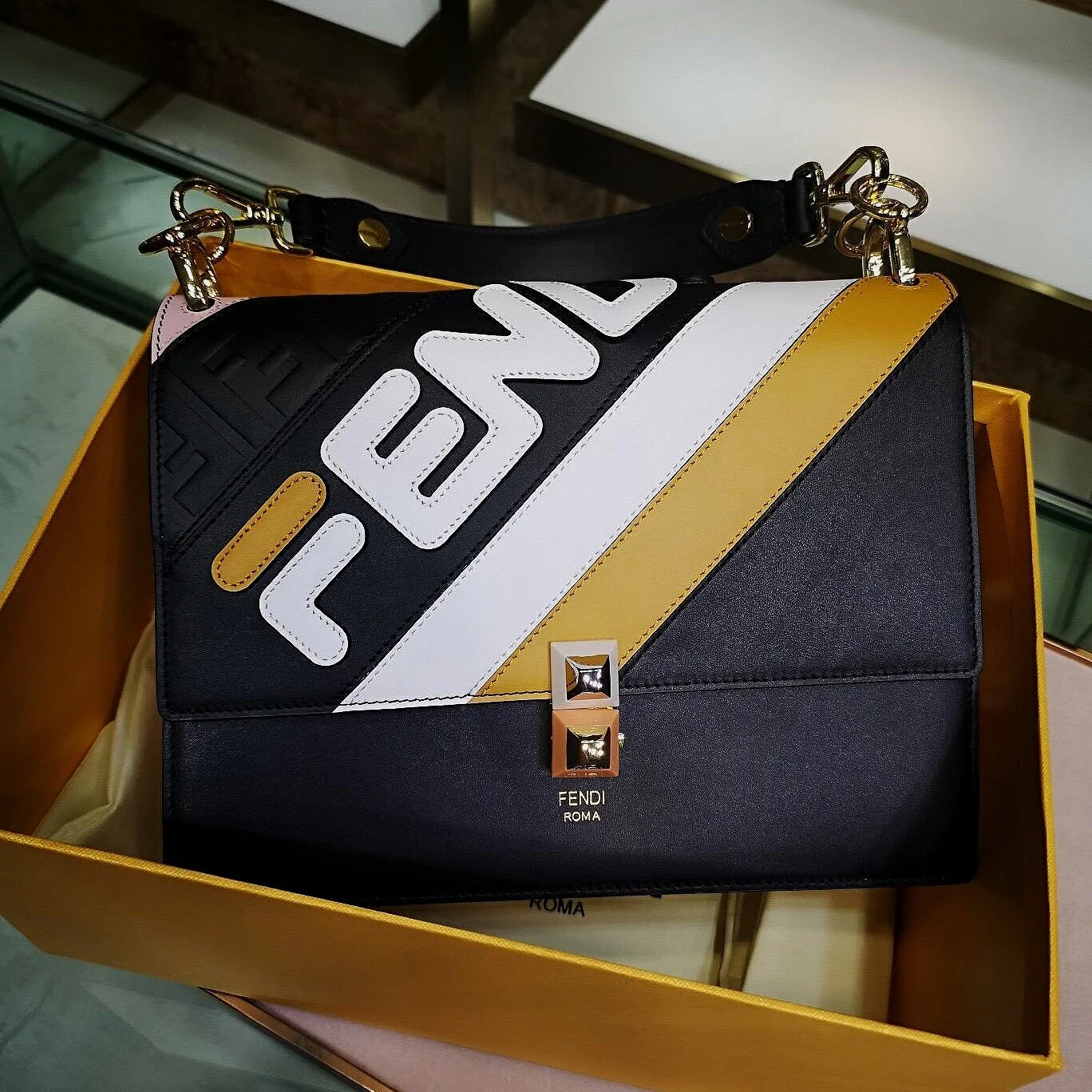 FEND* BAG