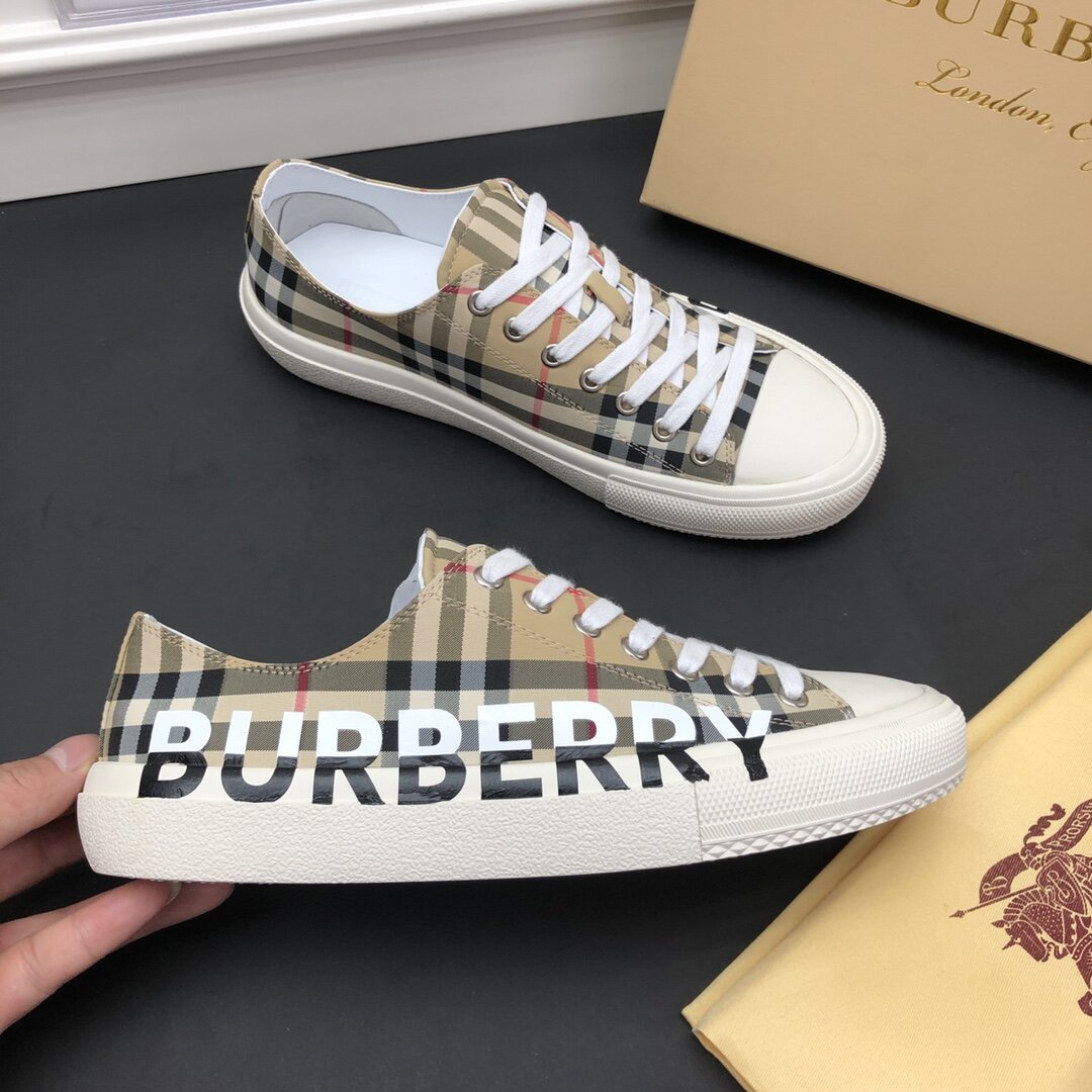 BURB SNEAKERS