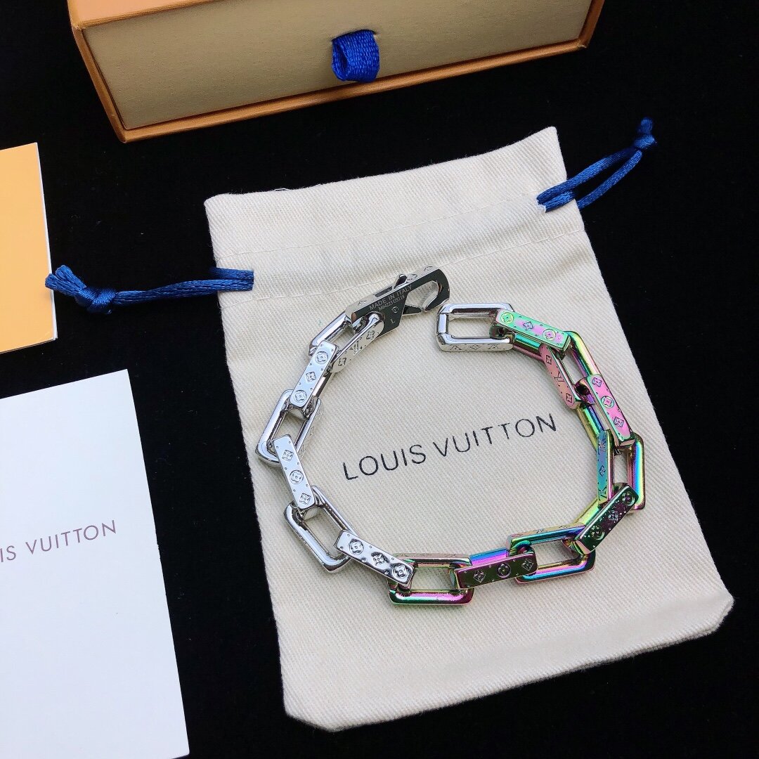 LV BRACELET