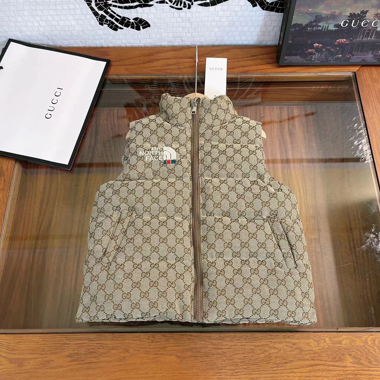 GG X NF GILET