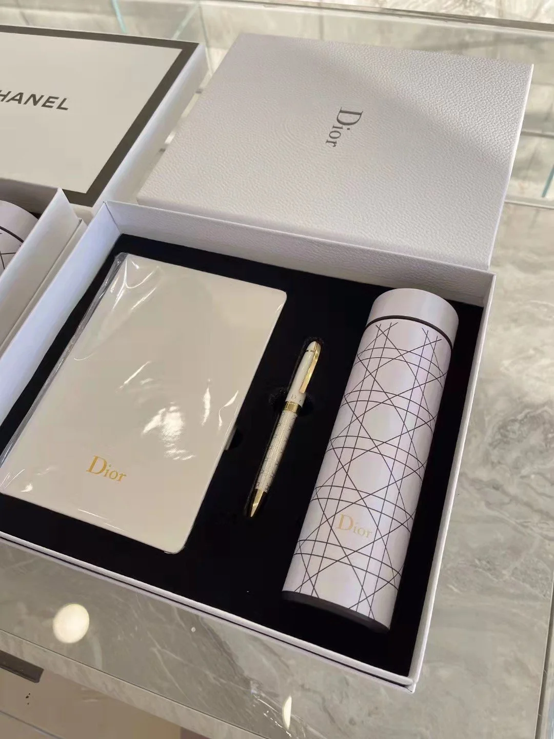 DI*R NOTEBOOK & PEN & CUP