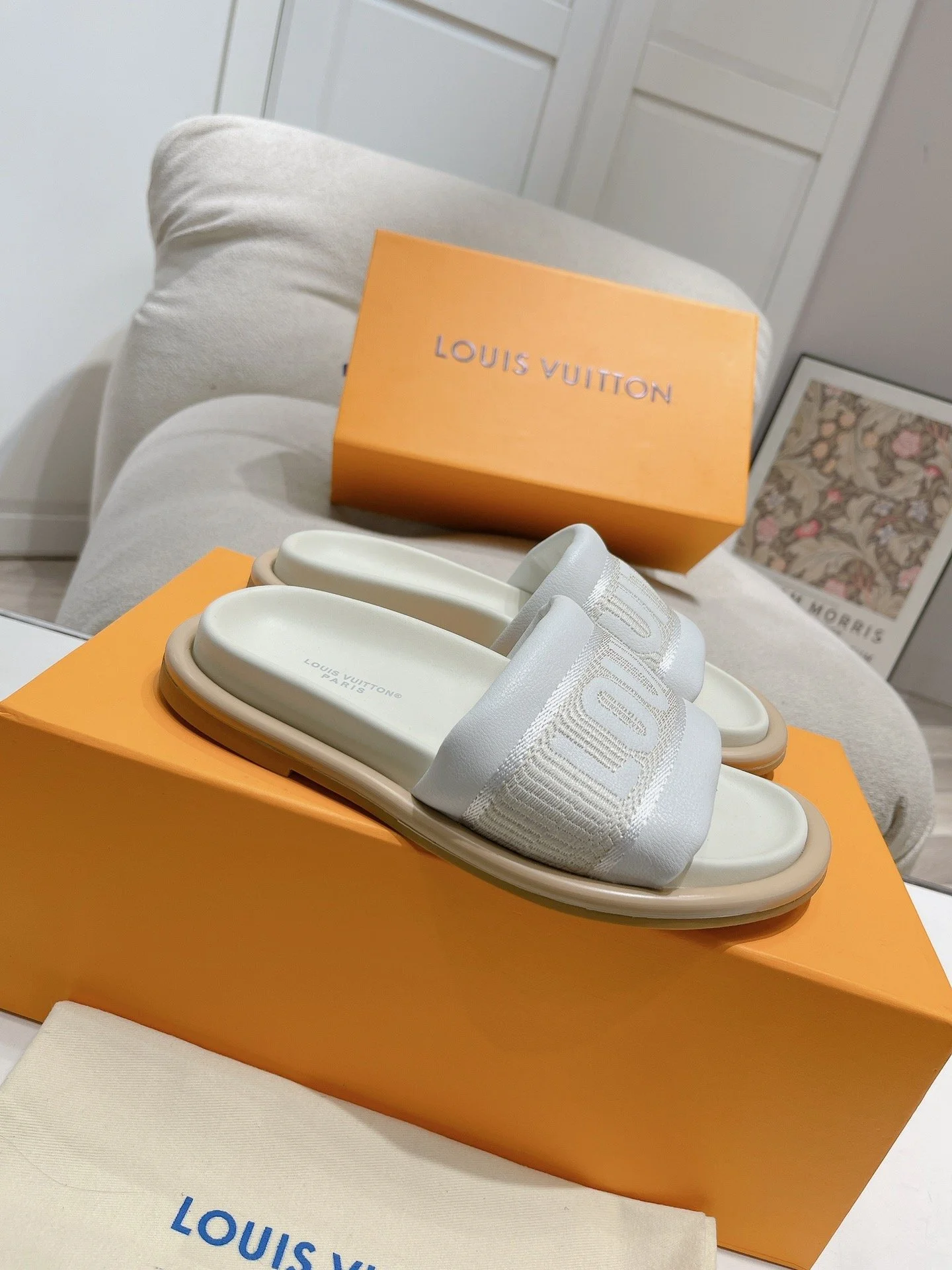 LV BLISS COMFORT MULES — OHMYDESIGNER