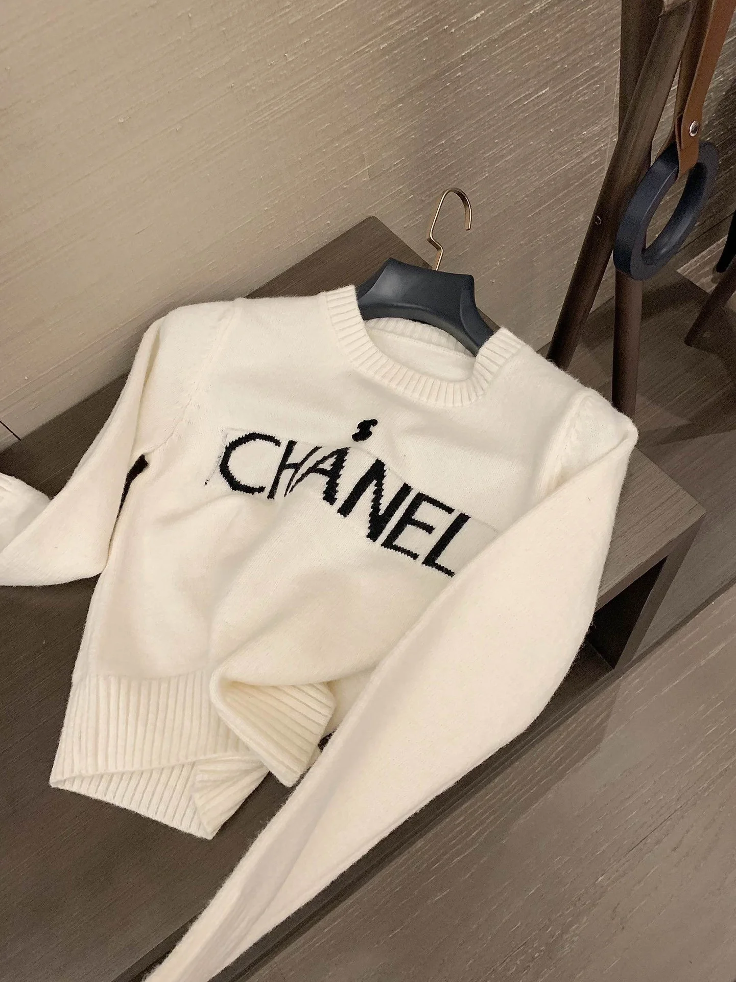 CC SWEATER