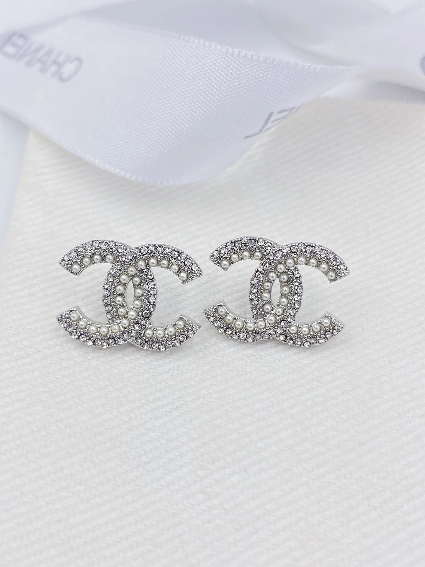 CC EARRINGS