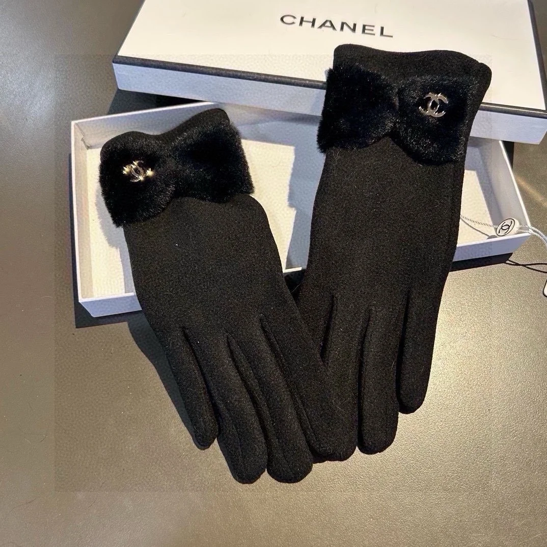 CC GLOVES