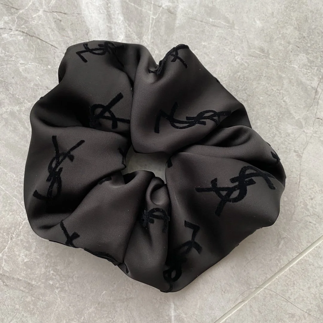 YS SCRUNCHIE