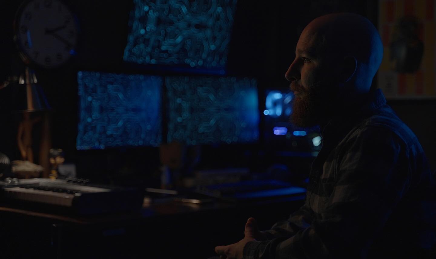 darkness is the editor&rsquo;s natural habitat.