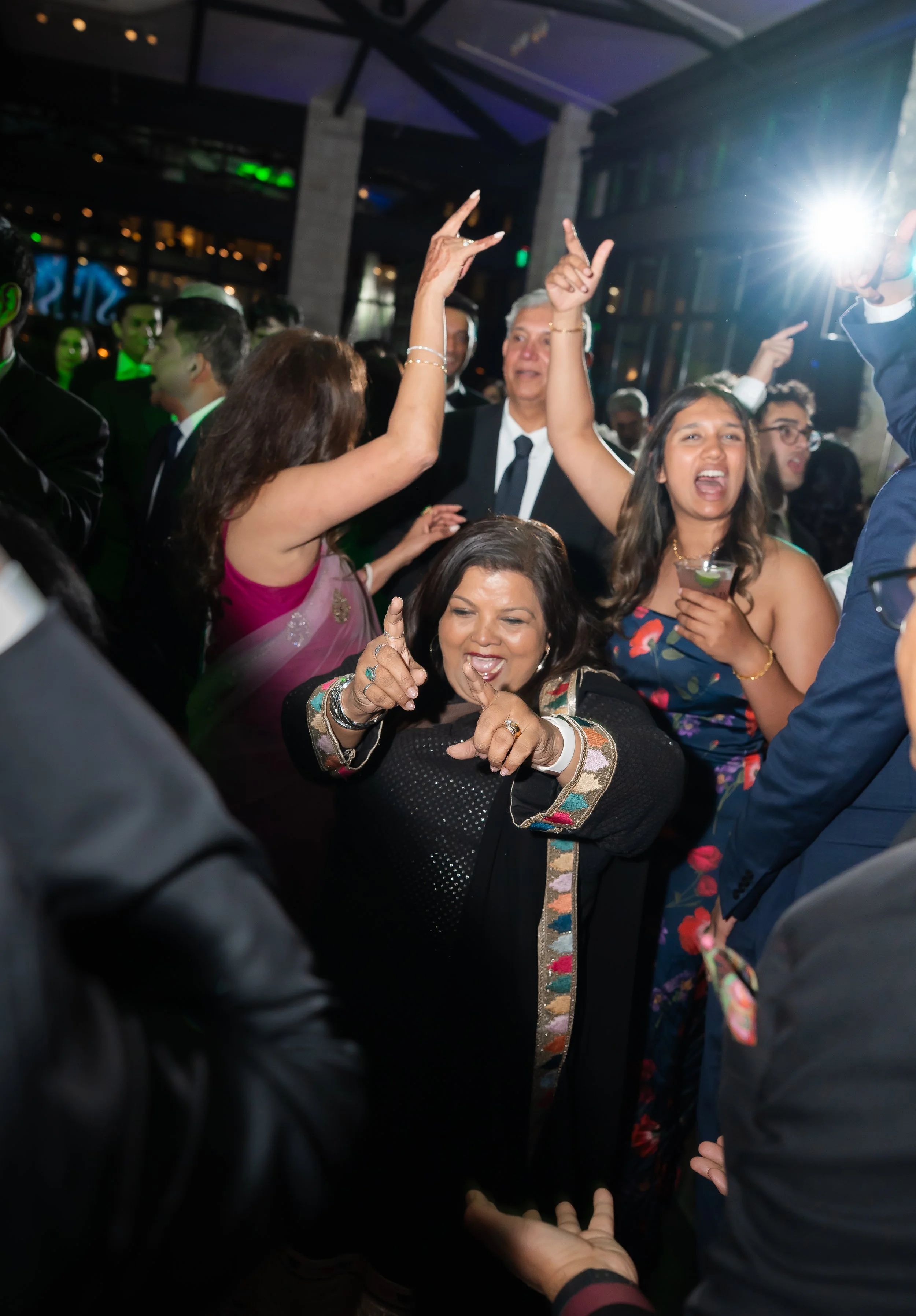 _UR15725.jpg
