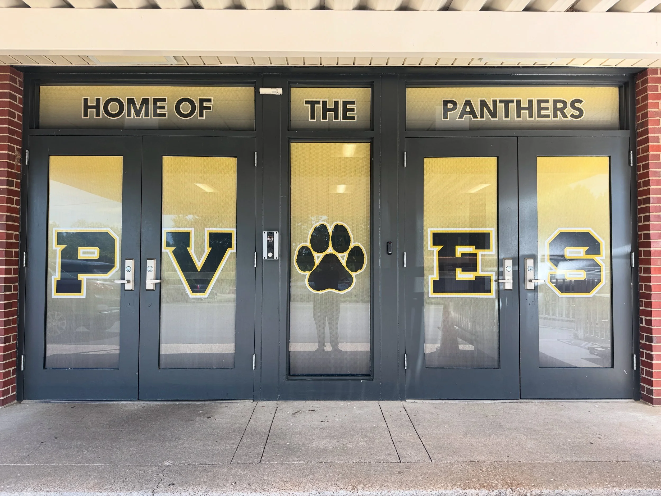 Pleasant View Elementary Front Entrance