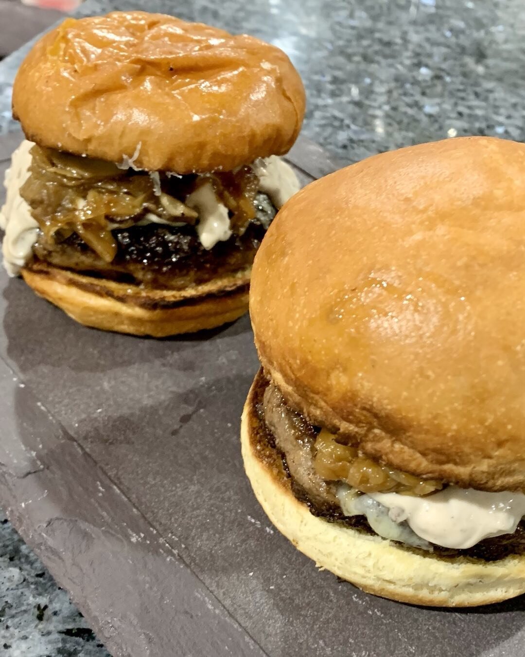 These can be yours at 3:00pm Friday-Sunday on our Tavern Bar Bites menu.

These amazing creations are a special blend of sirloin, brisket and short rib. 

Now you know why they are so delicious and juicy. Come in early before the crowds!

#burger #no