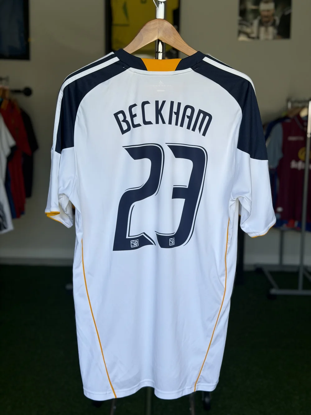 Barcelona Away 15-16