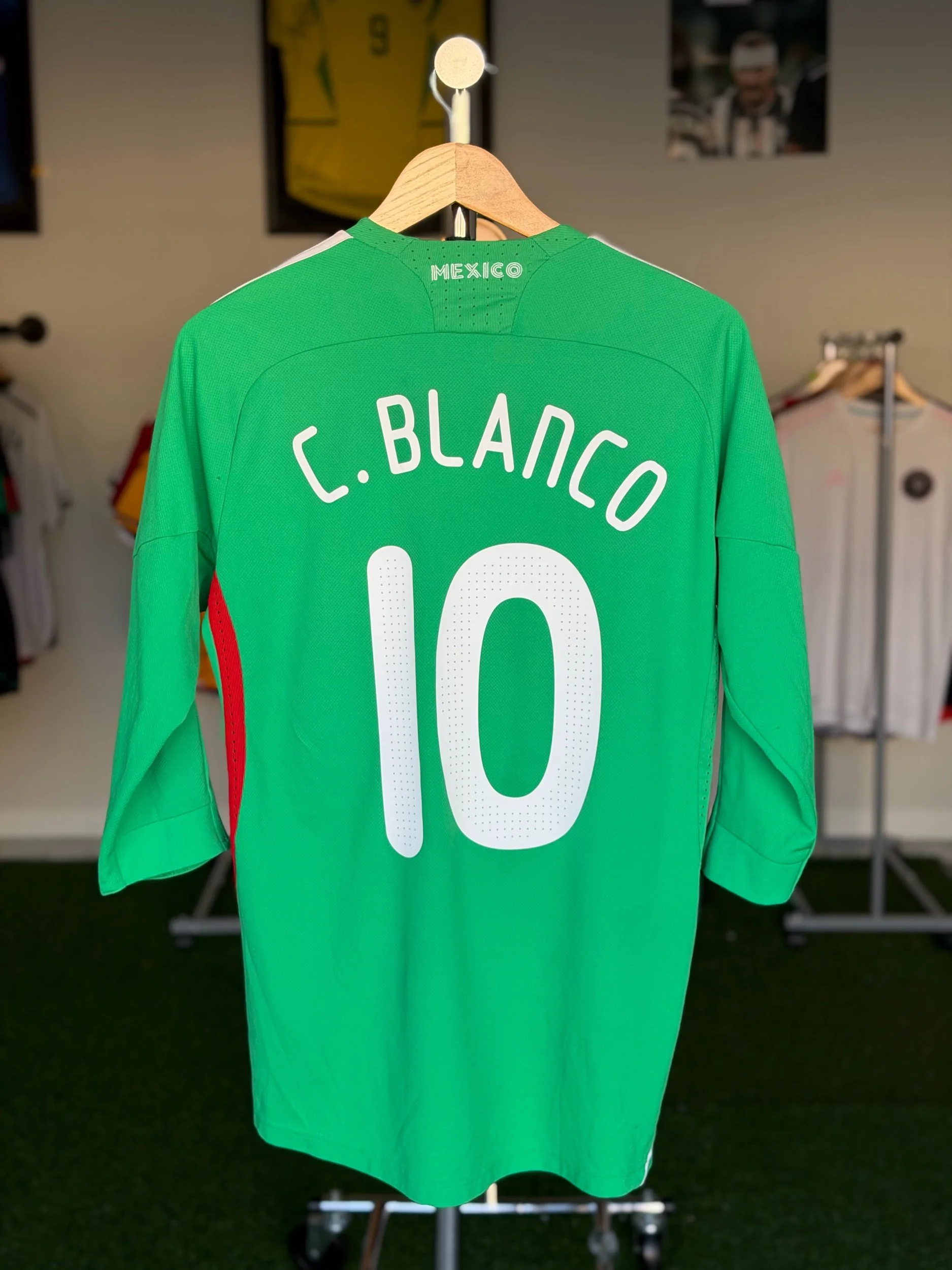 Barcelona Away 15-16