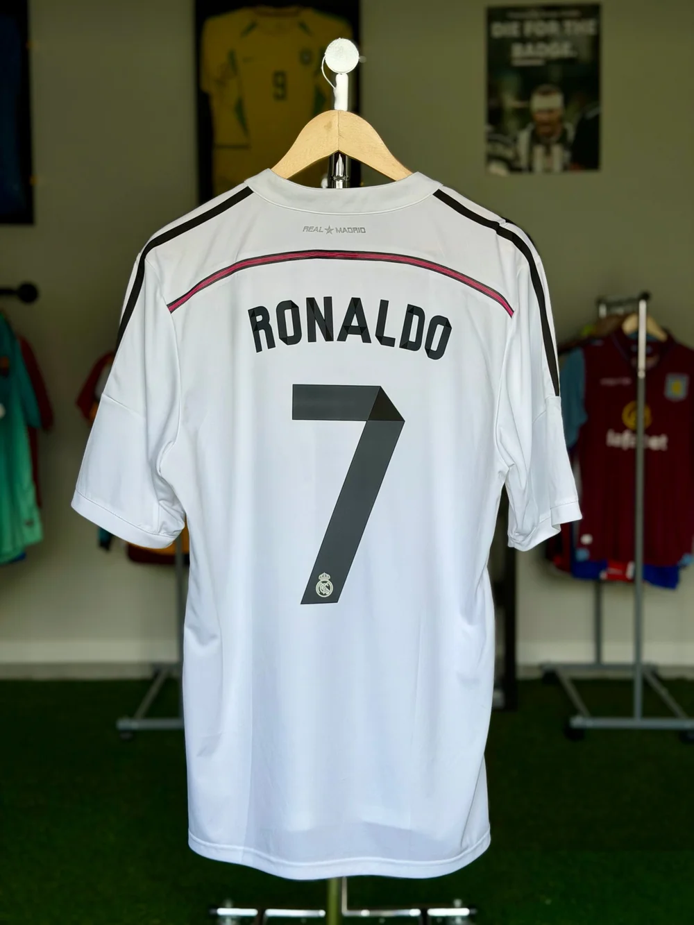 Barcelona Away 15-16