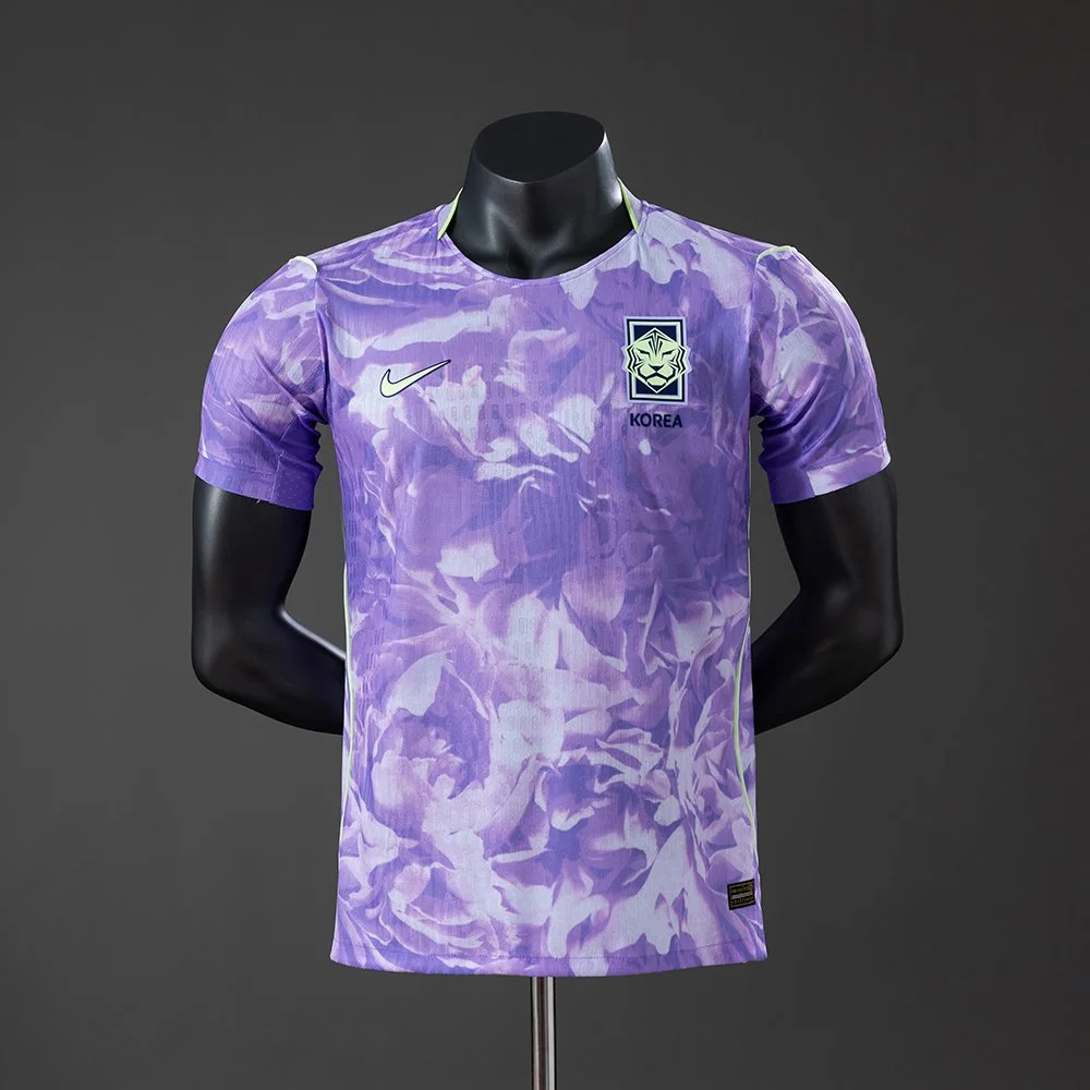 Pumas Authentic Third