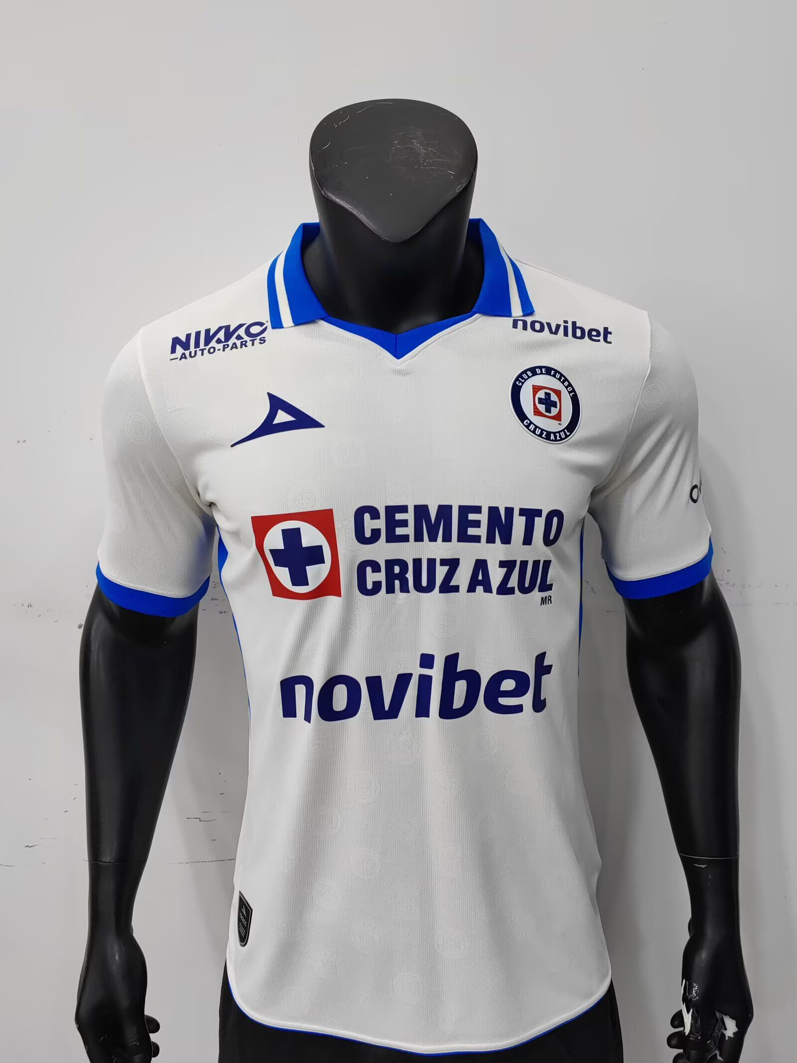 Cruz  Azul Authentic Away Kit 26/27