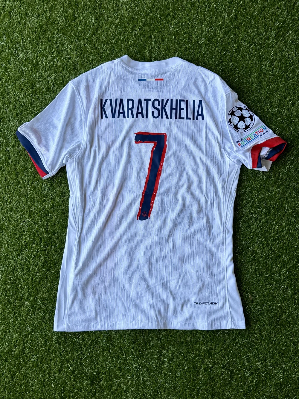 Spurs Away 25/26 Xavi