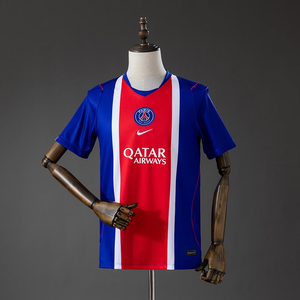 Parisiens Home Kit 26/27