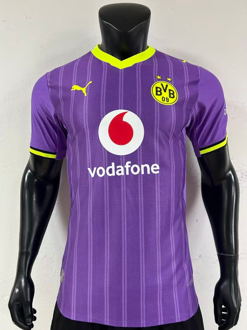 BVB Authentic Third Kit 26/27