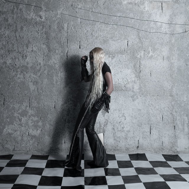 FOUSHEÉ | Pointy Heights