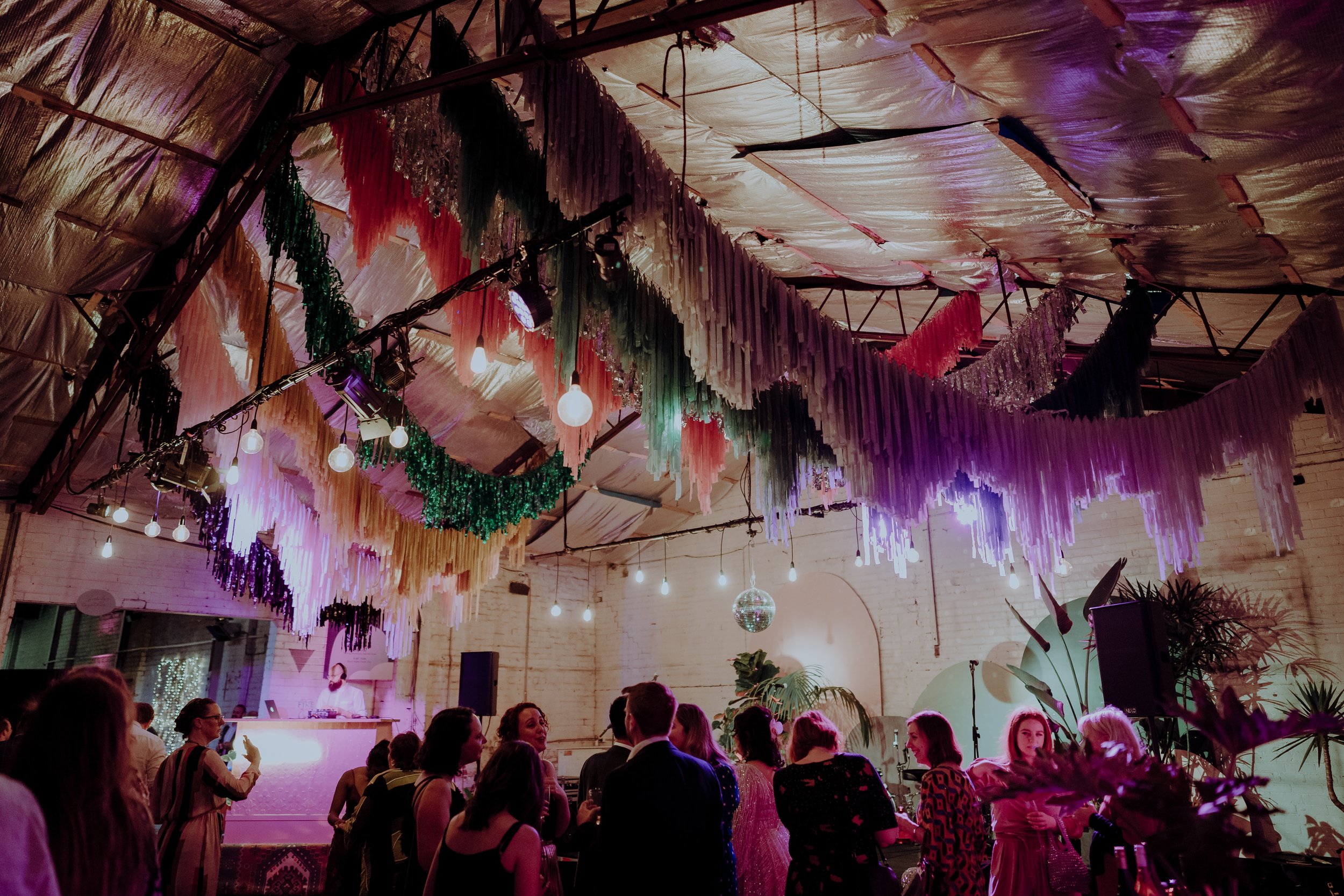 MarahSimon-TheLineFootscrayWedding-JacksonGrant-302.jpg