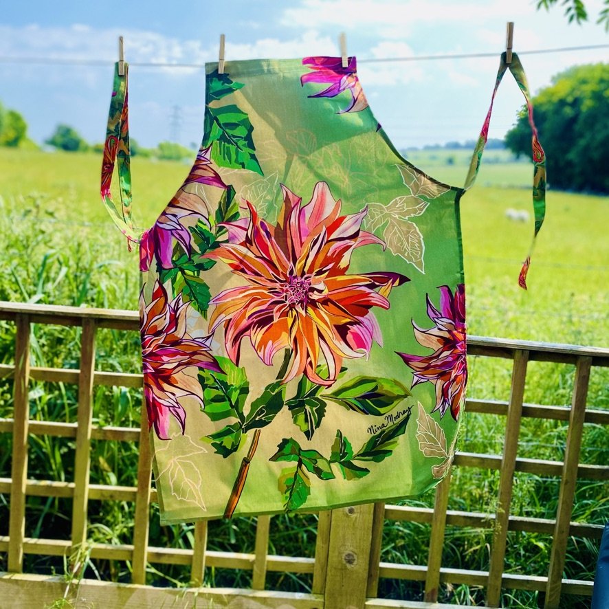 Dahlia Flower Apron