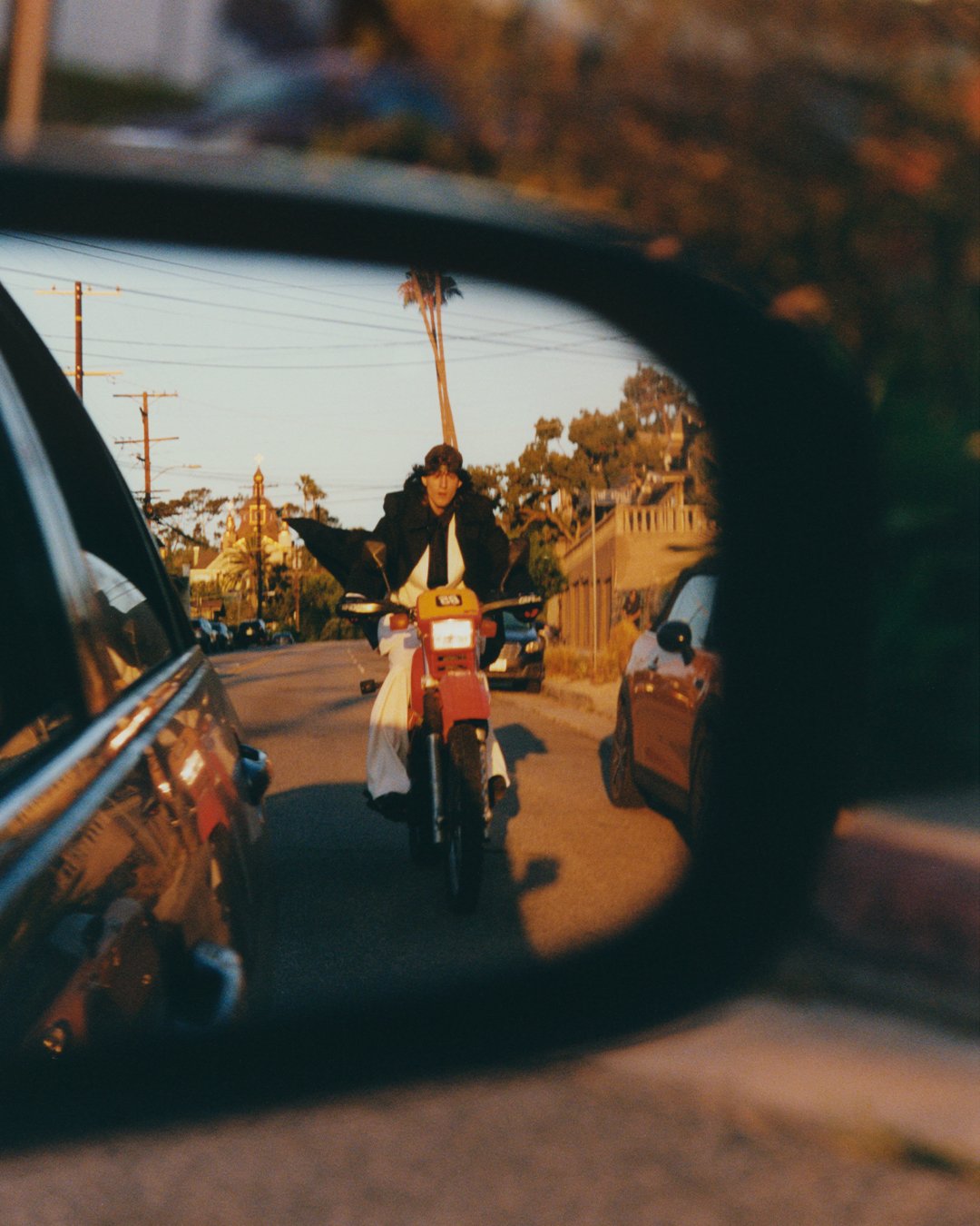 MkGee_4x5_0012_240729_Dazed-MkGee_QDB_01.jpg