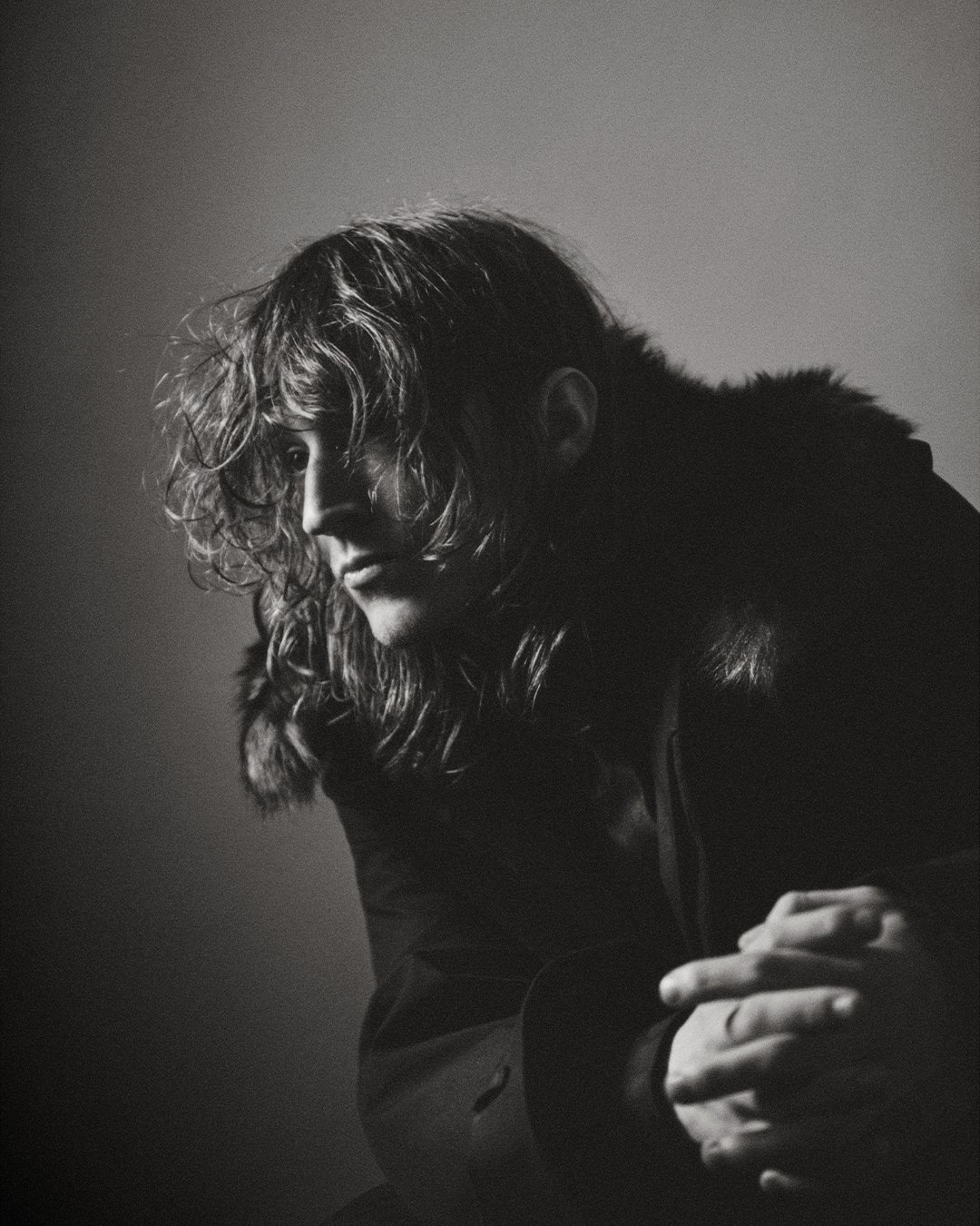 MkGee_4x5_0007_240729_Dazed-MkGee_QDB_LOOK1_083.jpg