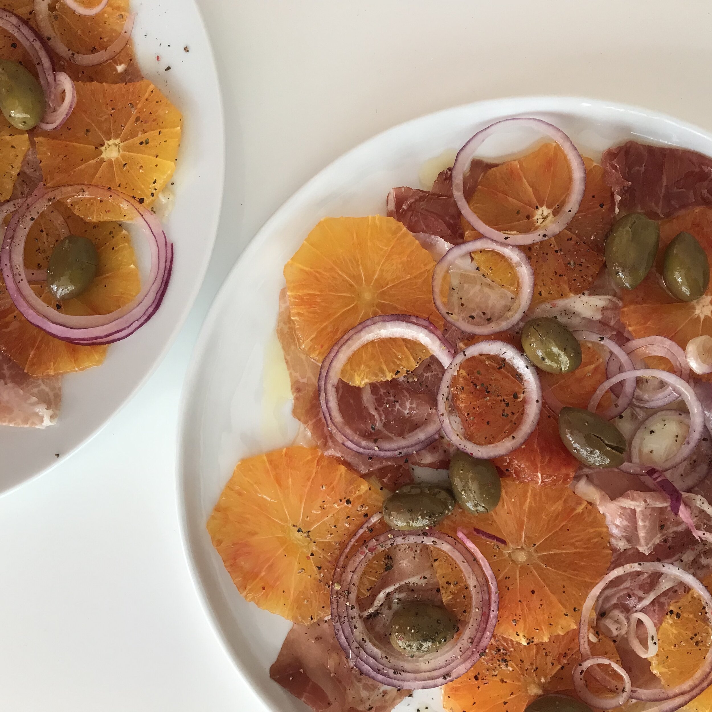 Warum wir jetzt alle einen Teller Orangensalat vertragen
