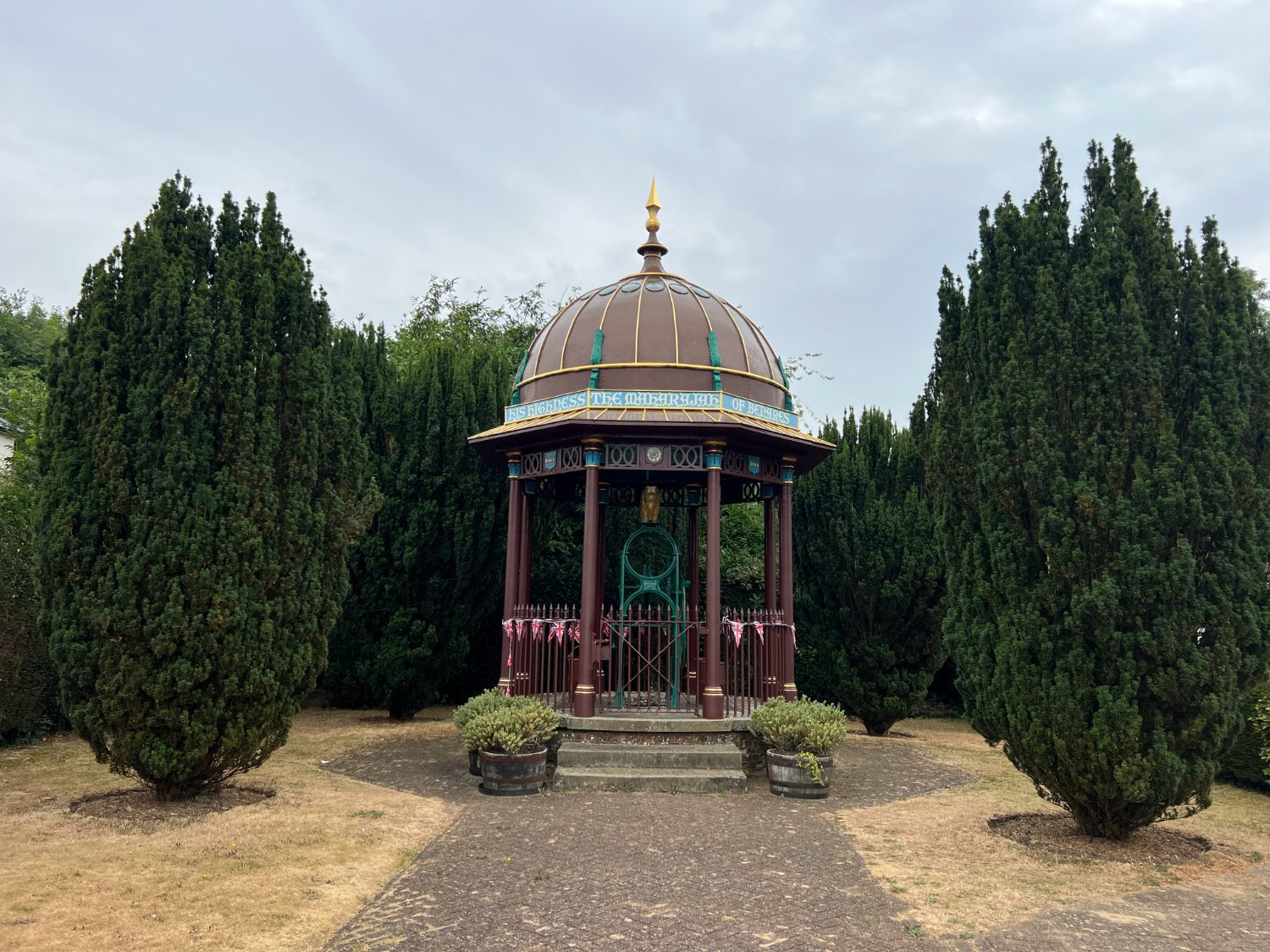 Maharajah's Well, Stoke Row