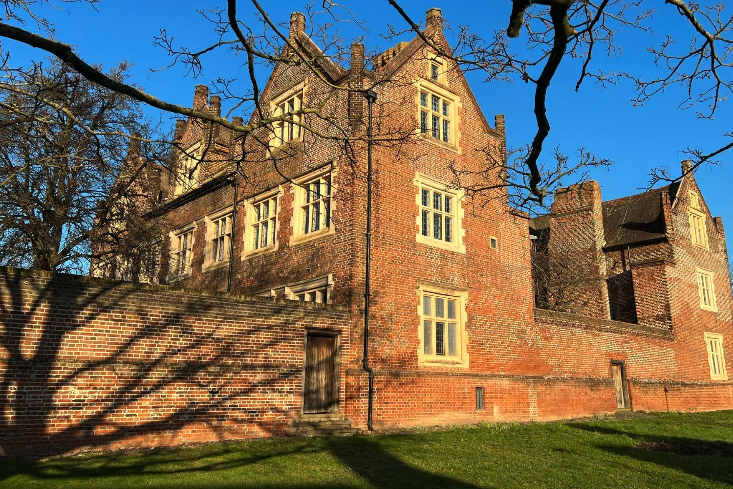 Eastbury Manor, Barking