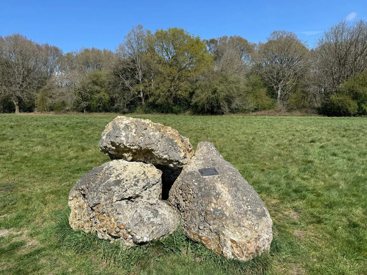 Puddingstones at Cholesbury