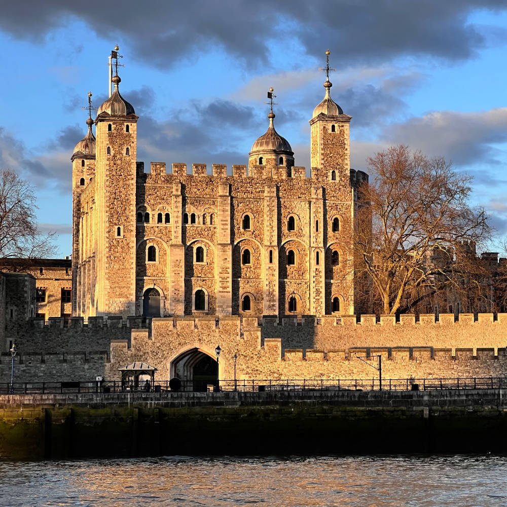 The London Thames in winter