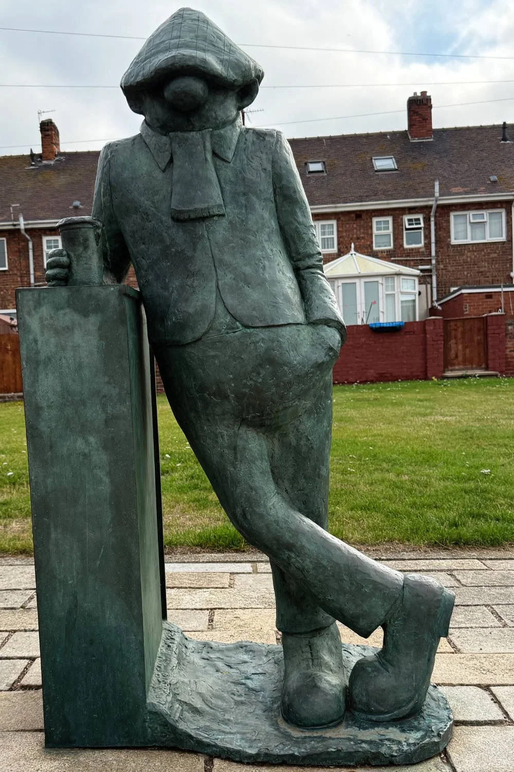 Andy Cap, the wife-beating, work-shy 'hero' of Hartlepool. Not a man I'd want as a neighbour