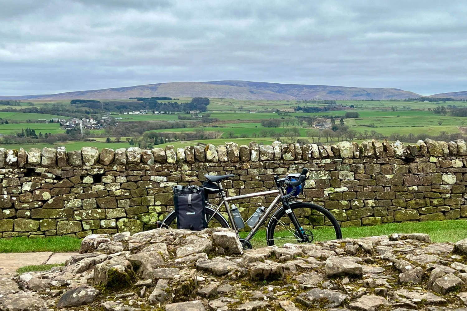Riding the Hadrian's Cycleway gives the rider many wonderful views over the Northumberland National Park