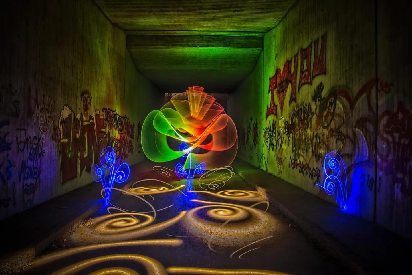 emotion_light_photography_1636539332.jpg