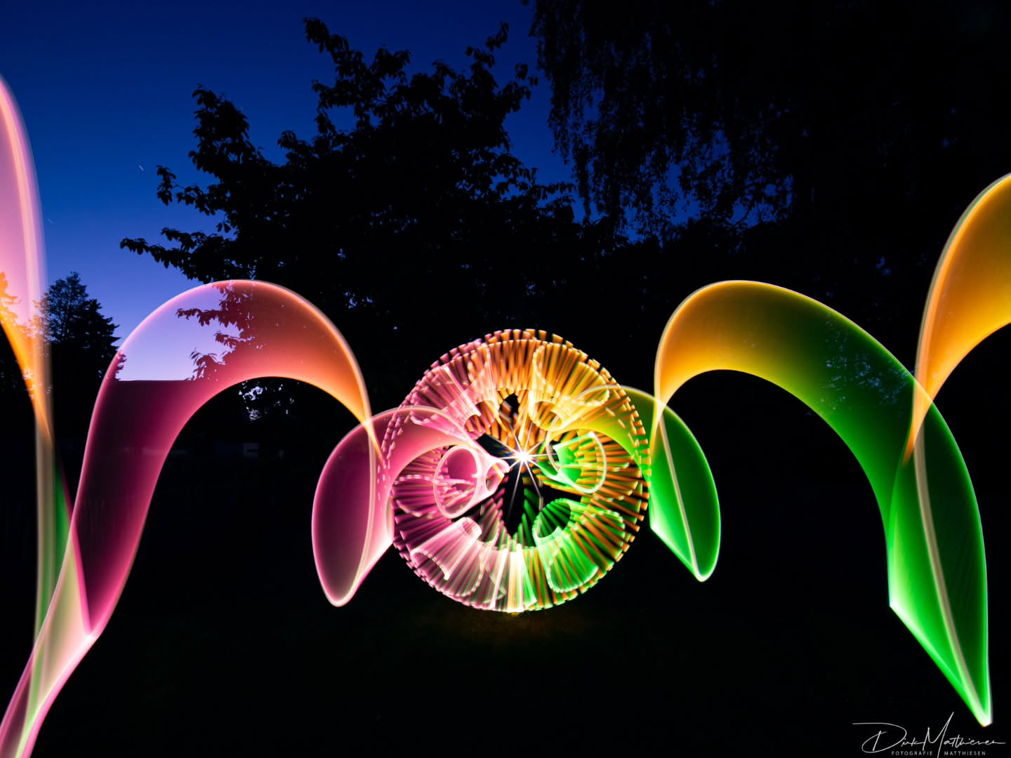 Created using the 'Autumn’ Tri-Colour Evolved Choob by @dimalightpainting