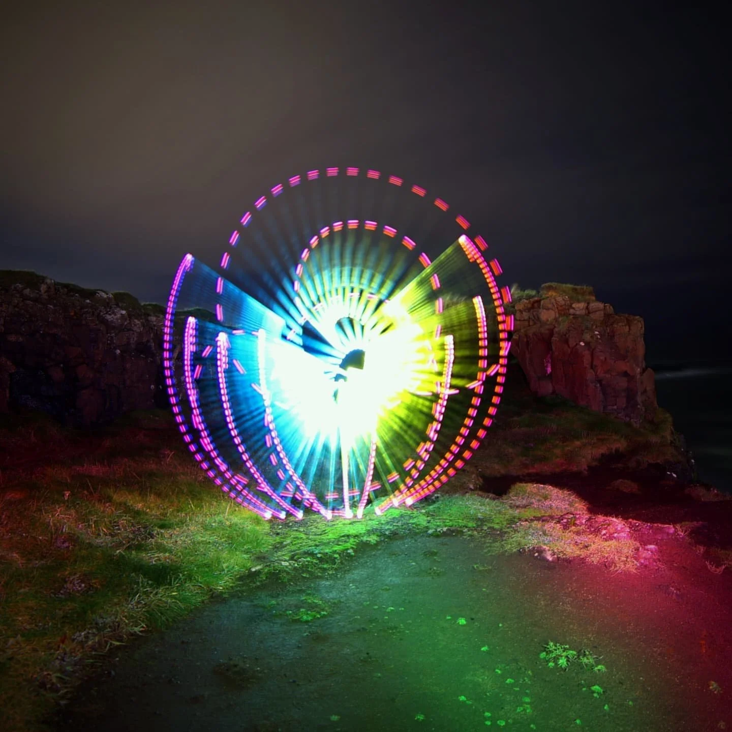 Created using the 'R2D2 & C3PO' complimentary Choob by @lightinguptheport