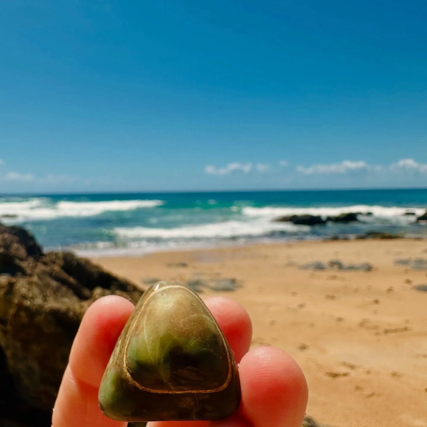 Coolest beach stone ever.
Our fav lil secret beach at Minnie