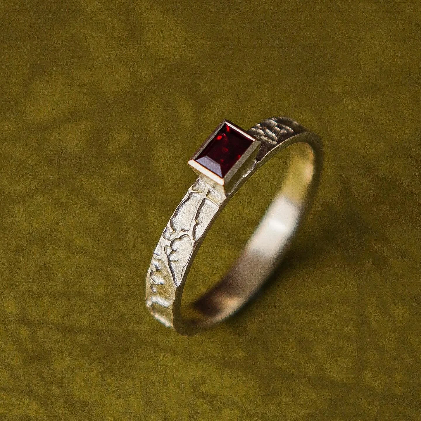 Ruby ring commission. 
14ct gold Blossom ring set with a fiery baguette ruby. It&rsquo;s delicate but it&rsquo;s mighty. 🔥
I&rsquo;m loving 14ct yellow gold just now. Who wants one? 
#rubys #rubyring #solitaire #eternityring #bespokering #handmaderi