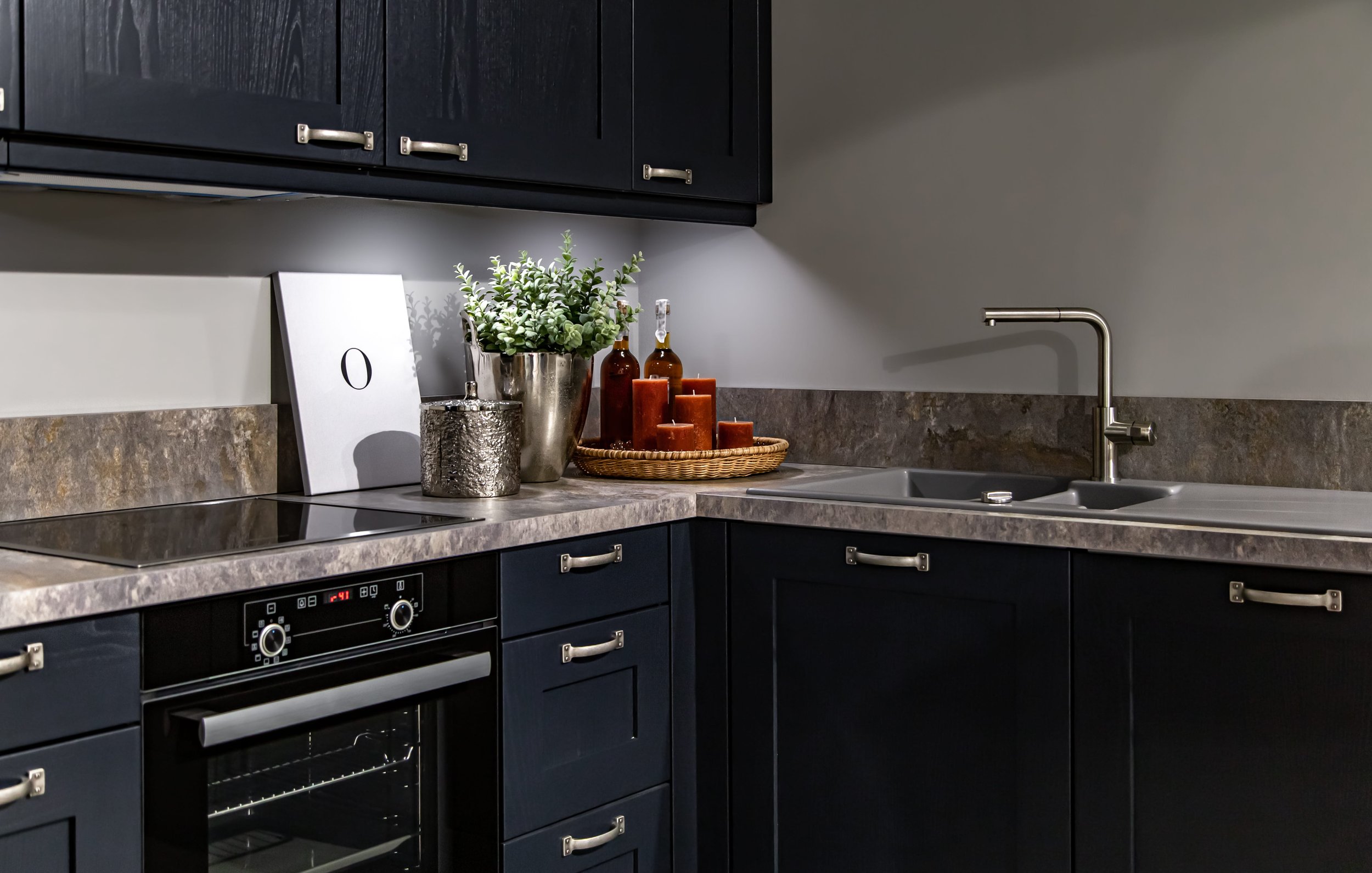 Why Designers Use Thick Edges Only on Kitchen Islands