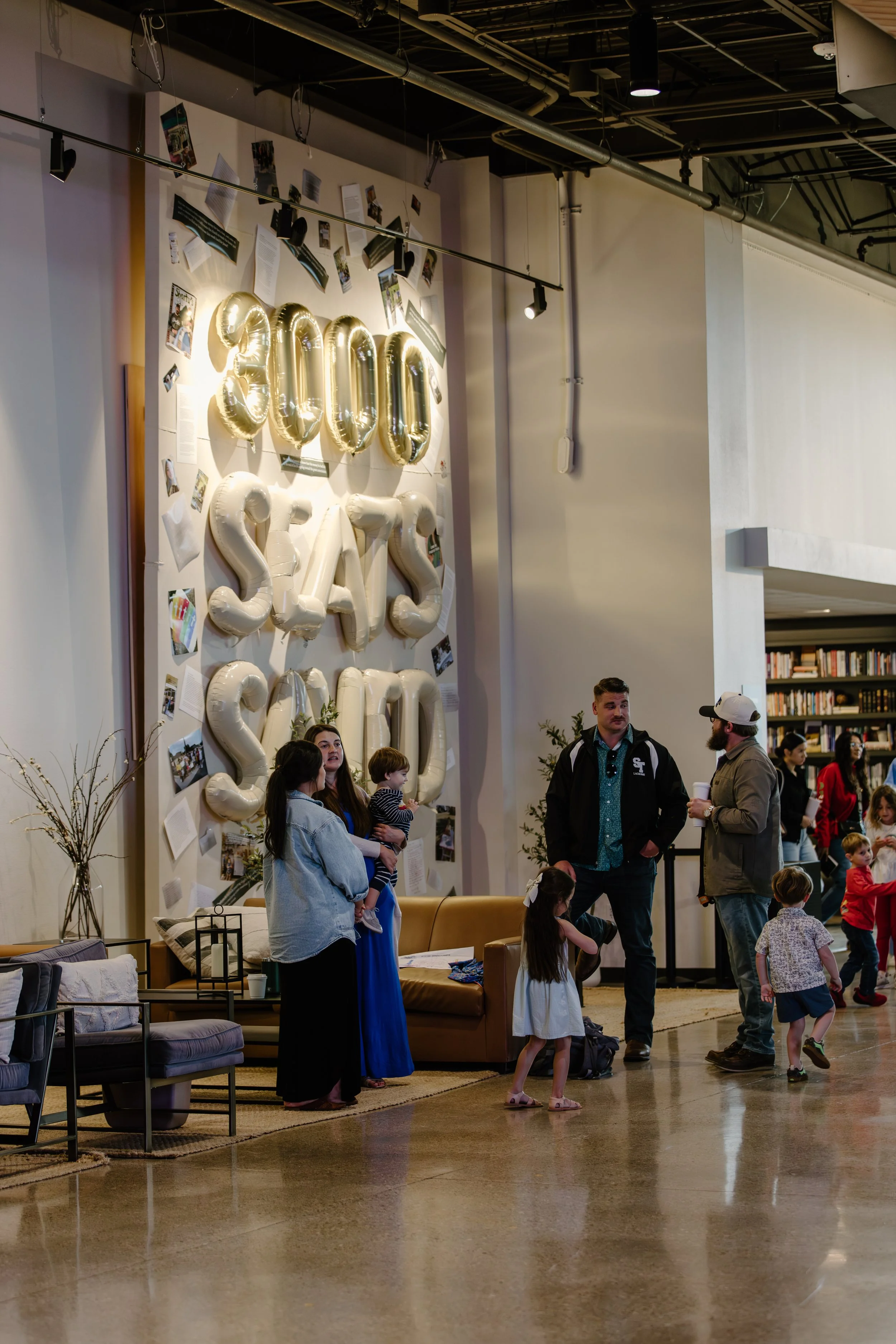 2026_04_12_Sunday Worship 9A-19.jpg