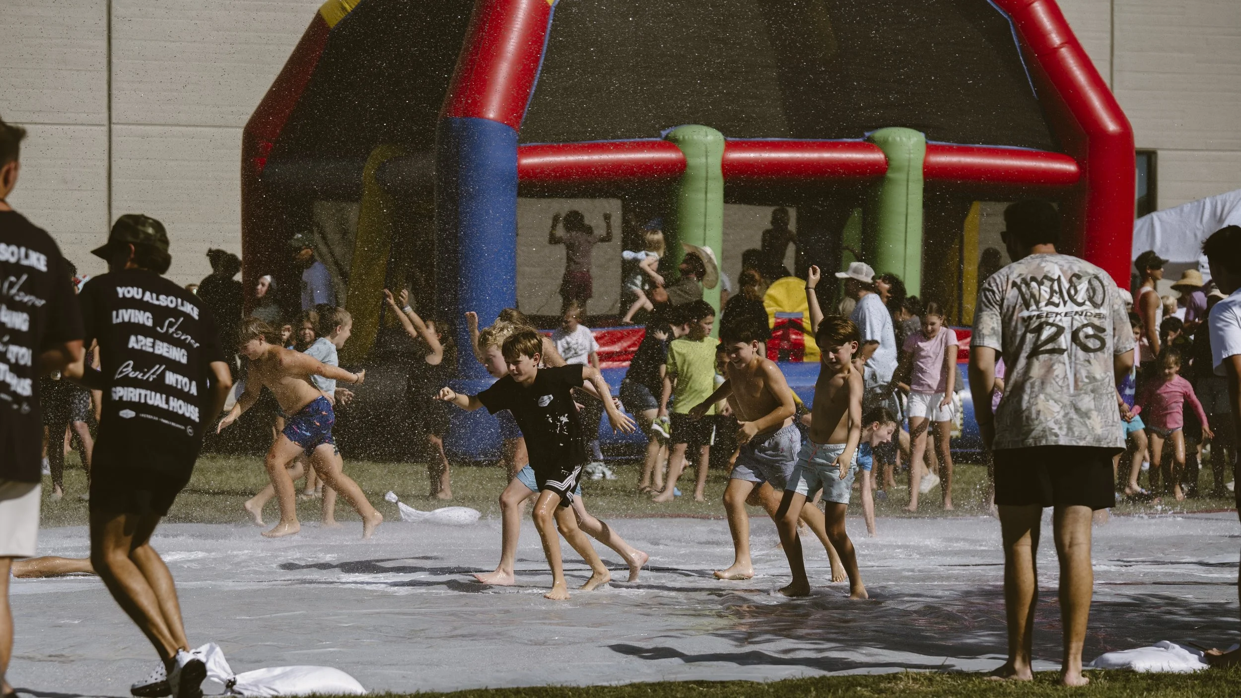 20260816_246_HarrisCreek_SWorship9A_cb.jpg