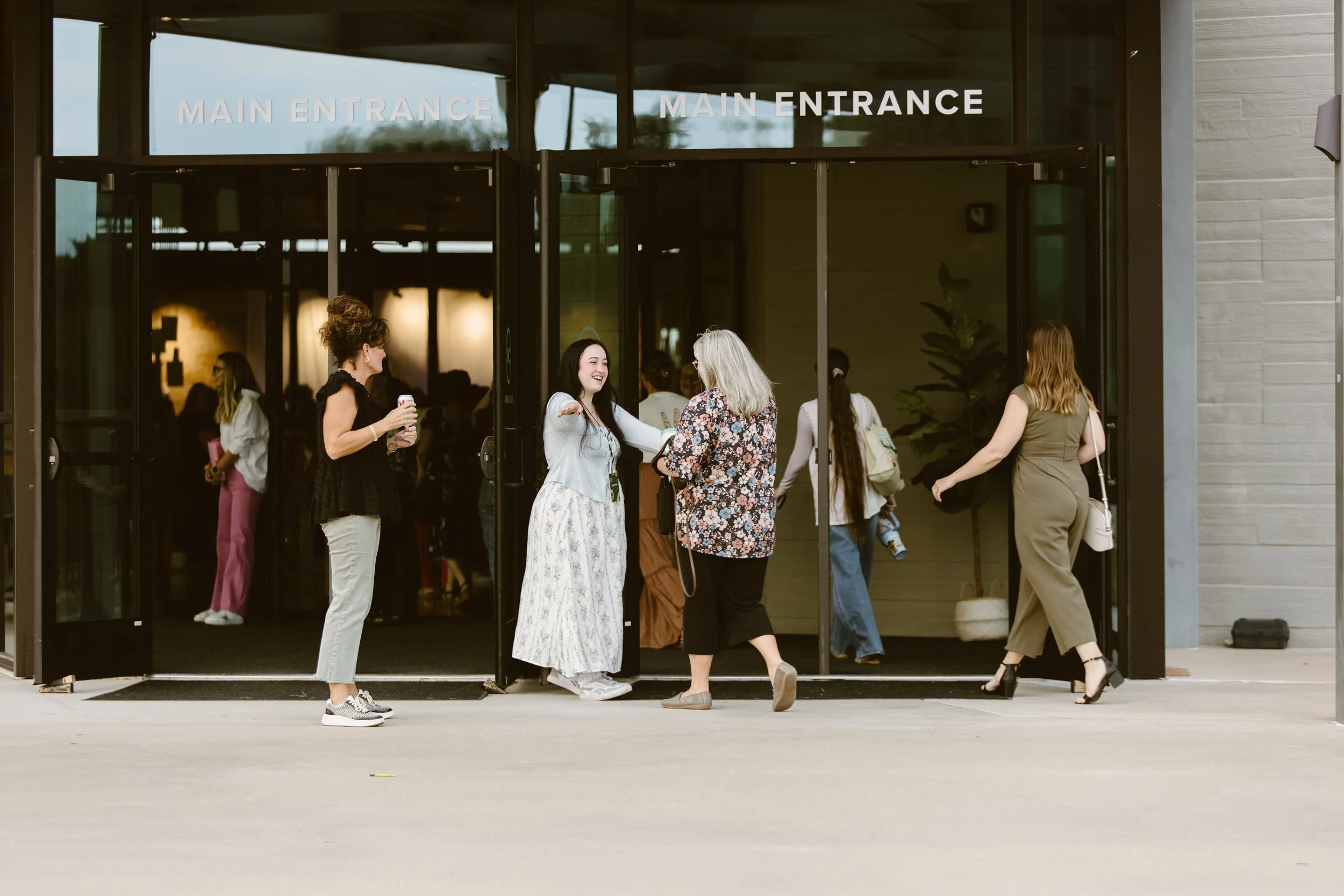 Sisterhood Night -55.jpg